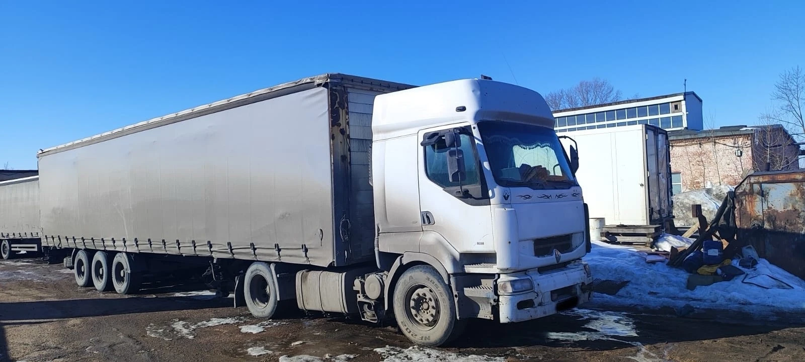 Curtainsiders, boxes, cargo vans Уфа 380